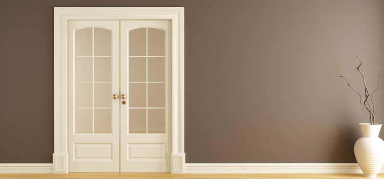 residential fiberflasss door repair Crescent City