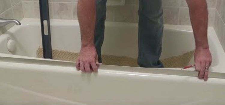 Sliding Shower Door Repair in Crescent City