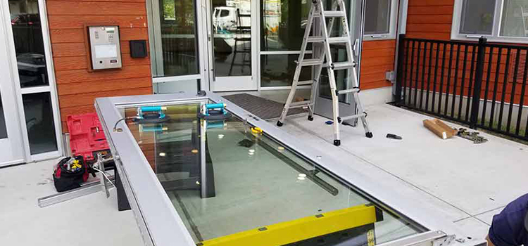 storefront door glass replacement Crescent City